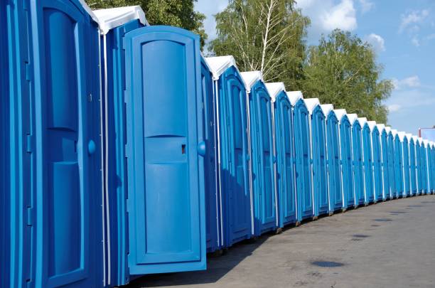 Portable bathroom rental in Bratenahl, OH